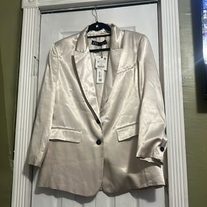NWT Zara ruched satin effect blazer